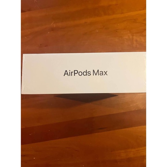 AirPods Max - Picture 3 of 4